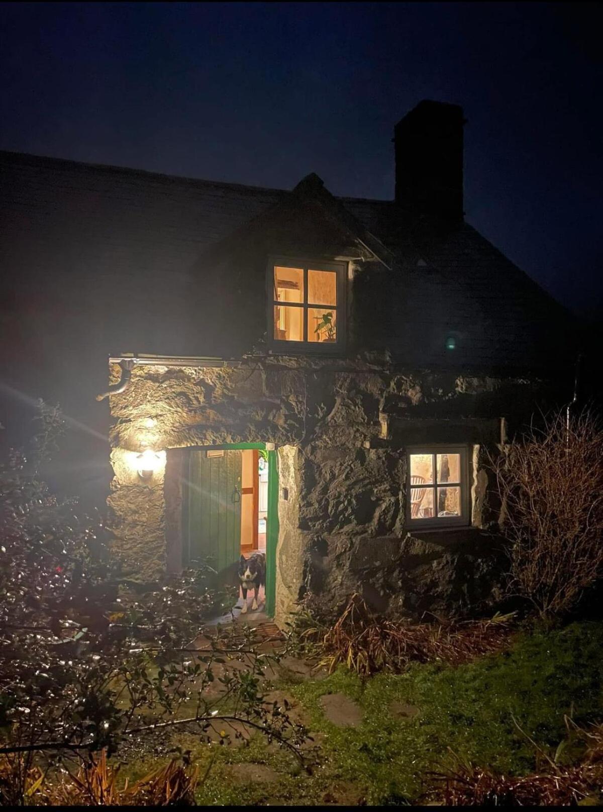 Tyn Y Simdde - Secluded Mountain Stay - Stunning Views Of Eryri Dolgellau Exterior photo