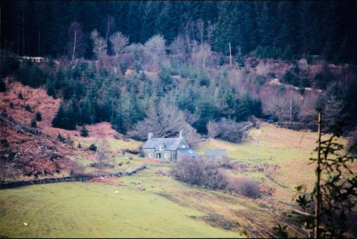 Tyn Y Simdde - Secluded Mountain Stay - Stunning Views Of Eryri Dolgellau Exterior photo